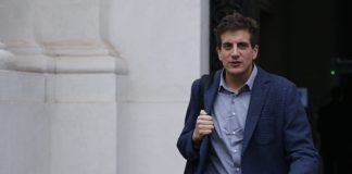 SCHALPER ANUNCIA QUE BANCADA RN IMPULSARÁ ACUSACIÓN CONSTITUCIONAL CONTRA MINISTRO ÁVILA