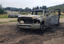CAMIONETA ROBADA A ALCALDE DE ZAPALLAR ES HALLADA QUEMADA EN REÑACA ALTO