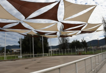 Inauguran nueva cubierta en cancha de hockey de La Calera