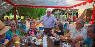 Adultos mayores de Rinconada tuvieron su hermosa Navidad Dorada