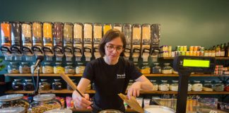 ABREN POSTULACIONES A FONDO QUE APOYA LA DIGITALIZACIÓN DE LOS ALMACENES DE BARRIO