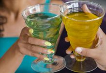 Bebidas isotónicas: beneficios, riesgos y otros mitos sobre su consumo