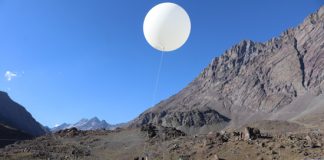 Lanzan globos sonda a la estratósfera para medir ozono y zonas contaminadas de Portillo