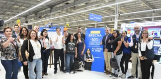 Walmart Chile se compromete a un 100% de equidad de género en los roles de liderazgo al 2028