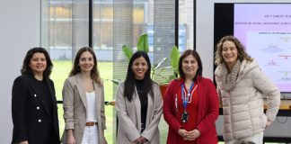 Conversatorio “Mujeres Visibles: Juntas contra el Cáncer de Mama” fomentó la conciencia y la prevención en la Región de Los Ríos