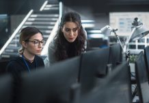 ¿Cómo promover el talento femenino en la industria TI? Solo 2 de cada 10 trabajadores son mujeres