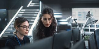 ¿Cómo promover el talento femenino en la industria TI? Solo 2 de cada 10 trabajadores son mujeres