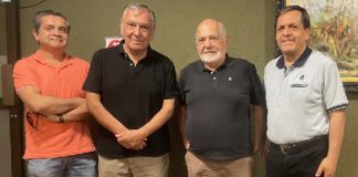 Profesionales de la salud del valle se organizan para formar la Agrupación de Médicos Mayores de Aconcagua.