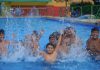 Con pleno éxito se lleva a cabo proceso de inscripción para los cursos de natación para niños 2025 en Rinconada.