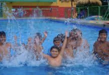 60 niños participaron en el primer ciclo de los cursos de natación 2025