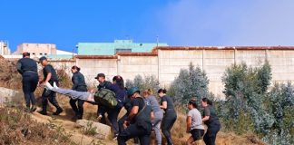 Gendarmería se prepara para una evacuación producto de un incendio forestal