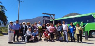 Adultos mayores de Viña del Mar visitaron La Ruta del Vino en Casablanca