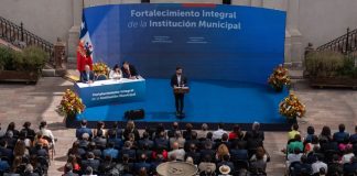 Presidente Boric dio el vamos al programa fortalecimiento integral municipal