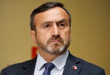 Tribunal decreta prisión preventiva para desaforado diputado Pulgar tras ser formalizado por violación a menor de edad