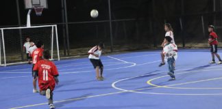 Vecinos de Villa Amanecer de Llay Llay concretaron anhelo de contar con una multicancha en su sector.