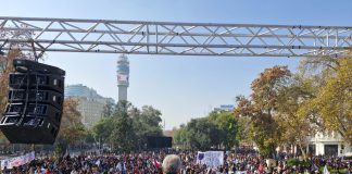 TRAS MASIVO PARO Y MULTITUDINARIAS MARCHAS EN TODO CHILE