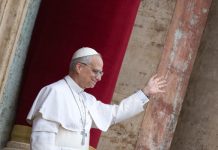 Más de la mitad de los chilenos encuestados cree que la elección del nuevo Papa fue una buena decisión