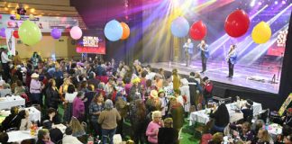 Masiva asistencia de personas mayores al Malón Aniversario de Los Andes