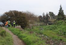Municipio consigue que DOH instale defensas fluviales en Estero Los Loros de Llay Llay