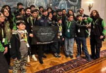 Equipo de Robótica Perceptrón y alcaldesa Dina González fueron recibidos por el Presidente Gabriel Boric en La Moneda