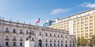 Percepción negativa de Boric en redes sociales supera el 41% por cuentas “haters”, en un mes marcado por polémicas