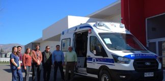 RINCONADA: Alcalde y concejales recepcionaron nueva ambulancia