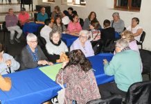 Personas mayores abordan la sexualidad de manera lúdica y sin tabúes