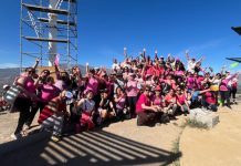 Los Andes sensibilizó sobre la prevención del cáncer de mama con caminata temática al cerro de la Virgen