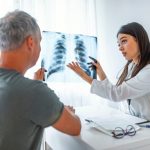 GES cubrirá tratamiento para dejar de fumar y prevenir el cáncer de pulmón