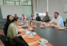 UDLA, organismos regionales y vecinos coordinan jornada de simulación y preparación ante incendios forestales en Villa La Pradera en Viña del Mar