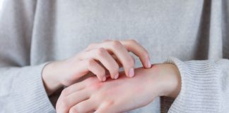 No solo el sol: cinco exposiciones comunes que pueden dañar tu piel en la recta final de las vacaciones