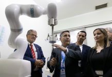 Robot quirúrgico llega por primera vez a regiones: Hospital de San Felipe incorpora tecnología MARS de Levita Magnetics