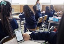 Colegios sin celulares: el nuevo desafío comunicacional en entornos educativos