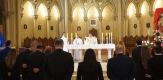 PDI REALIZA SERVICIO DE ACCIÓN DE GRACIAS CON AUTORIDADES REGIONALES EN CATEDRAL DE VALPARAÍSO
