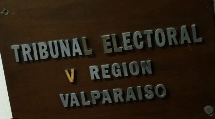 ABOGADO DE EX CONCEJALES QUE BUSCAN REMOVER AL ALCALDE JUAN GALDAMES RENUNCIA A SU REPRESENTACIÓN